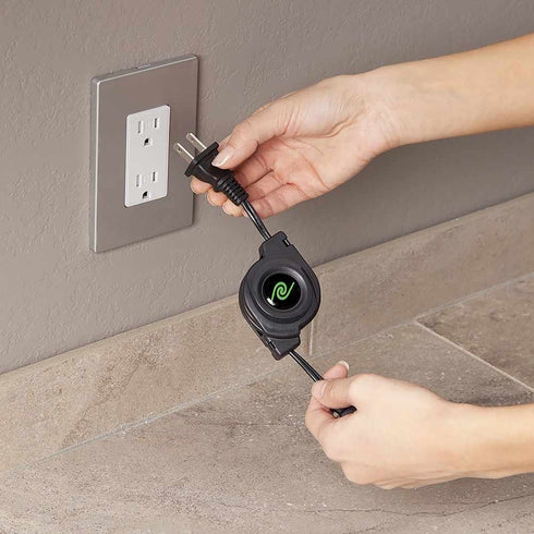 Helix/Retrak Retractable Universal Laptop Charger 65W ETCHGNBUNN